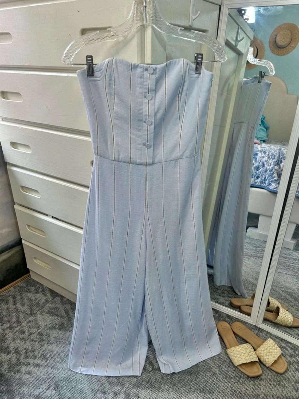 Club Monaco Coastal Jumpsuit Romper Nautical Stripes Wide Leg Button Bodice ✨